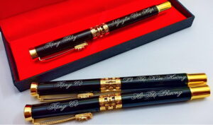 bút quà tặng khắc tên