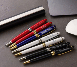 bút khắc tên theo yêu cầu