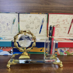 Ống đựng bút kèm đế pha lê K9 để bàn cao cấp LBWG002